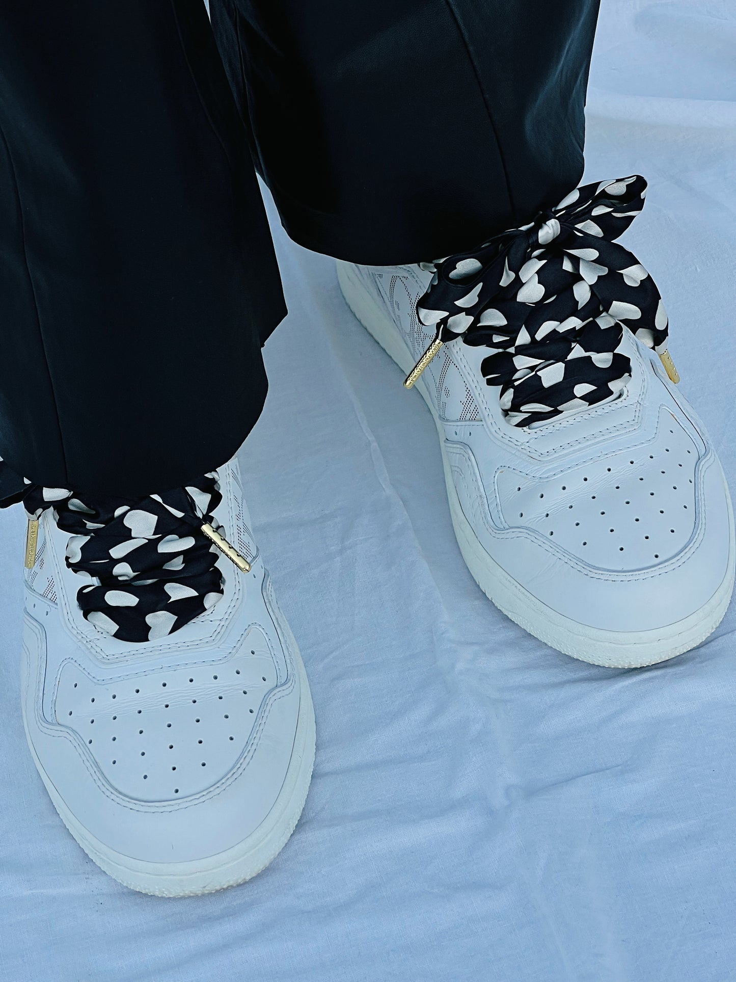 Black Heart Scarf Shoelaces