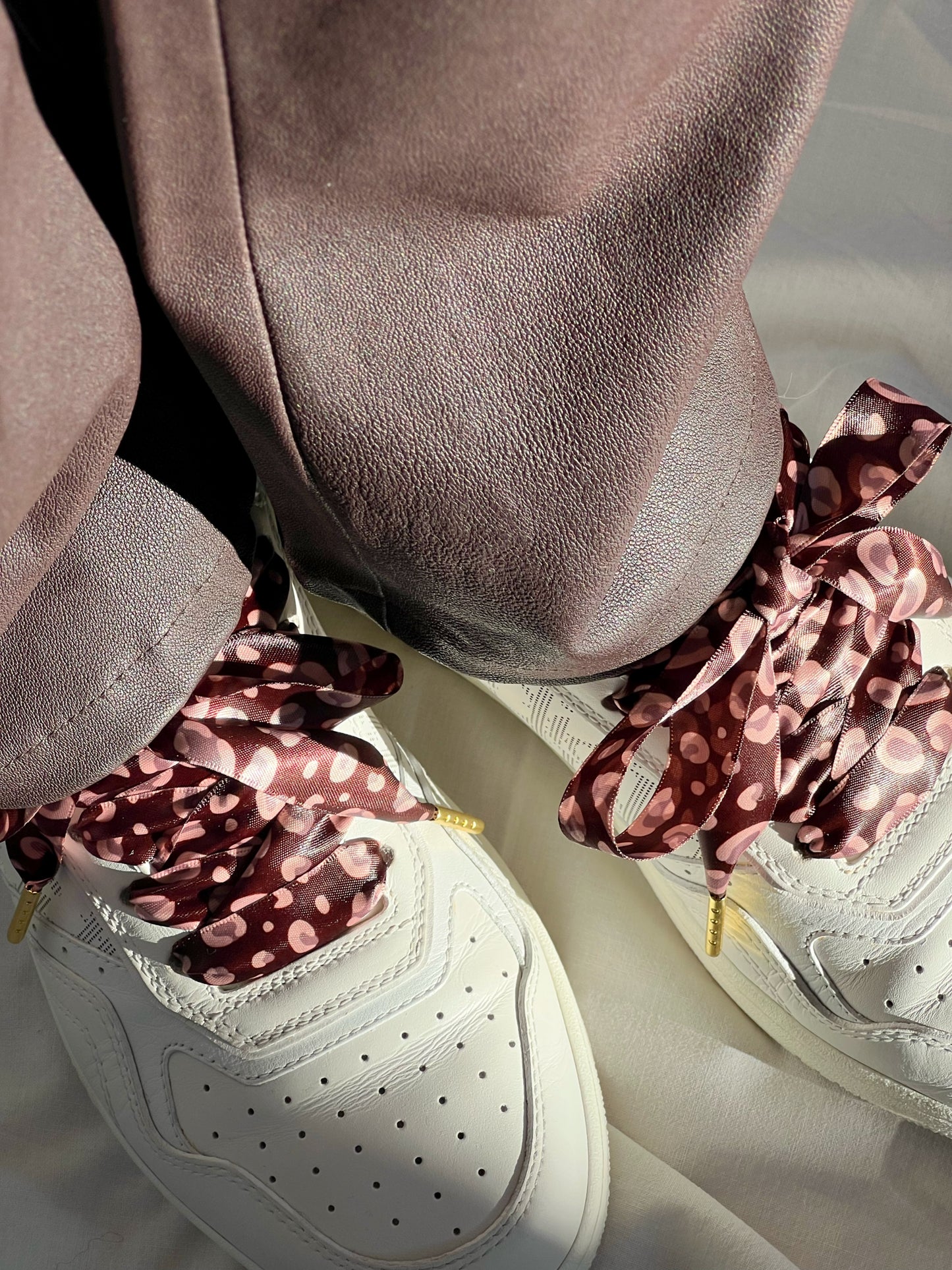 Silk Mauve Leopard Shoelaces