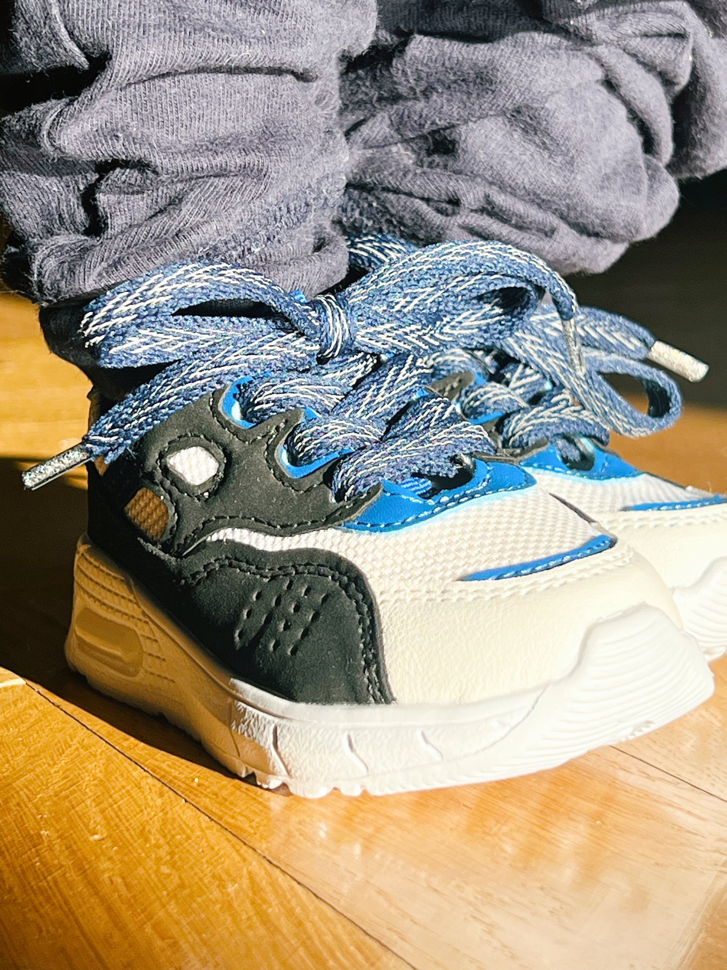 Kids Reflective Blue Shoelaces