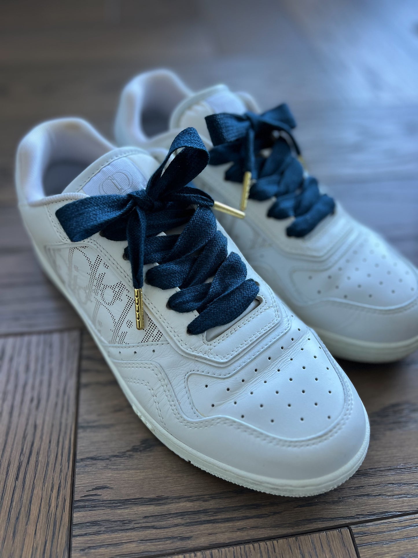 Navy Cotton 1,5cm – Navy Cotton Shoelaces with Gold Tips (Sample Edition)