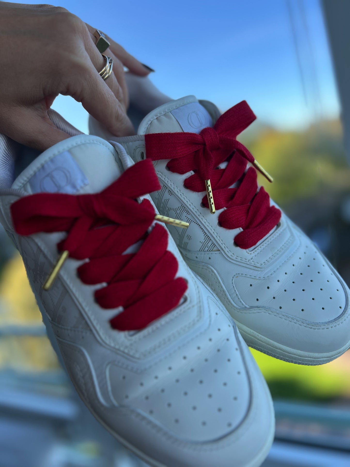 Red Cotton 1,5cm – Red Cotton Shoelaces with Gold Tips (Sample Edition)