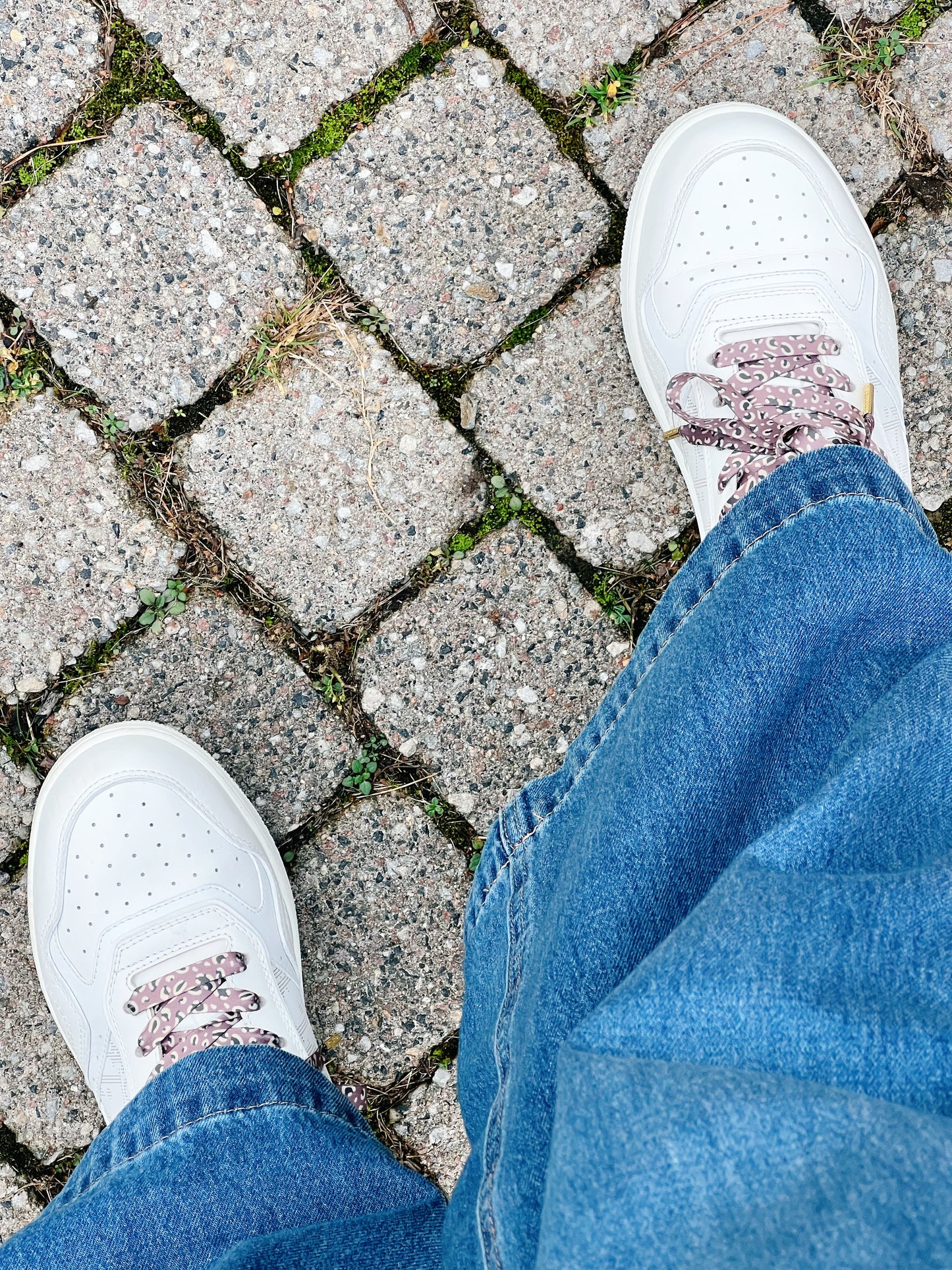 Mauve Classic Leopard Shoelaces