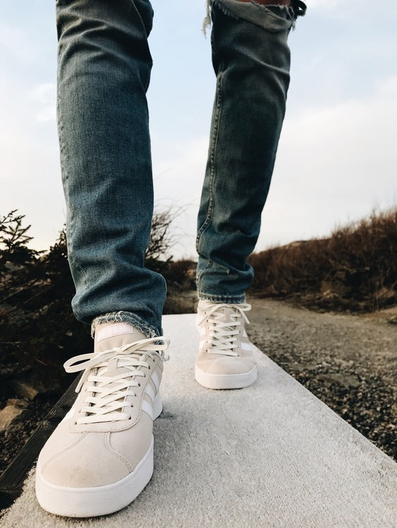 White PU faux leather shoelaces - The Shoelace Brand