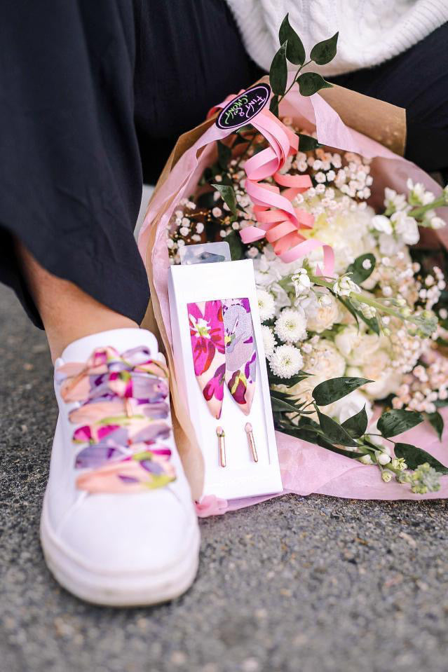 Rose scarf shoelaces with flowers - The Shoelace Brand