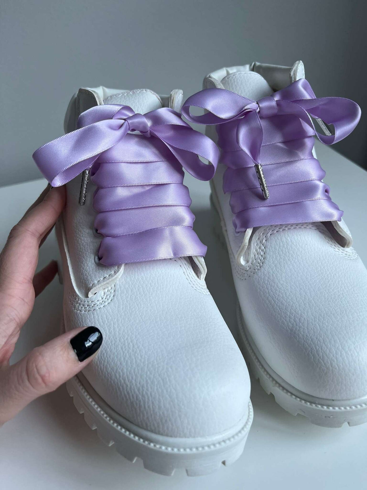 Purple Orchid Silk Shoelaces - The Shoelace Brand