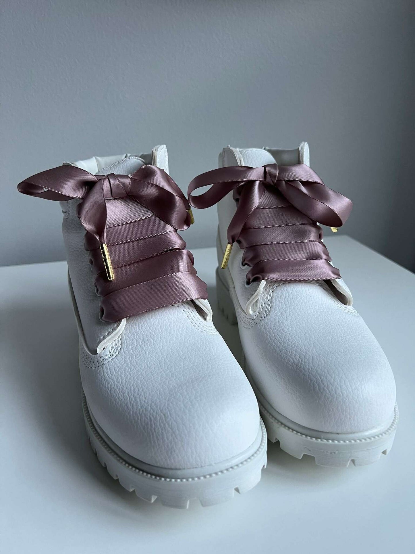 Nougat Mauve Silk Shoelaces - The Shoelace Brand