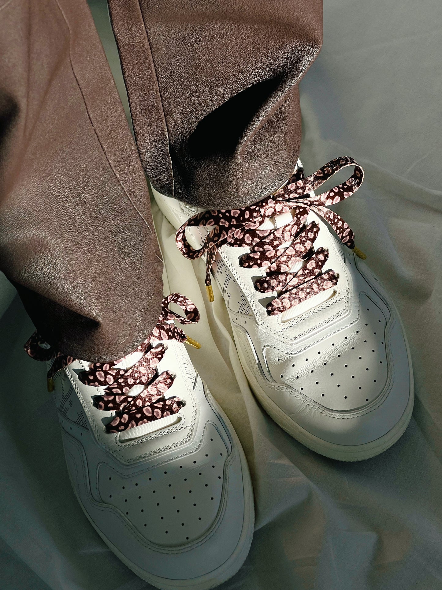 Mauve Classic Leopard Shoelaces