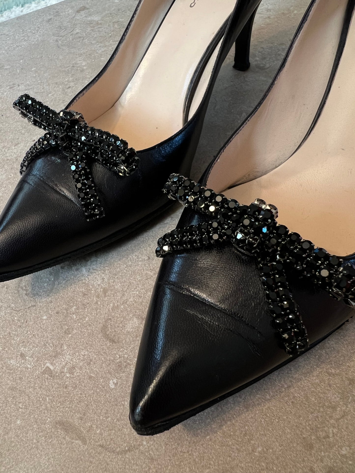 Black Crystal Glitter Bow – Shoe Charm