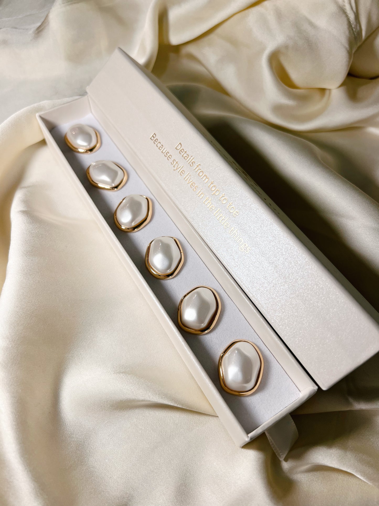 Andrea – Asymmetric Pearl Button Charm Gold