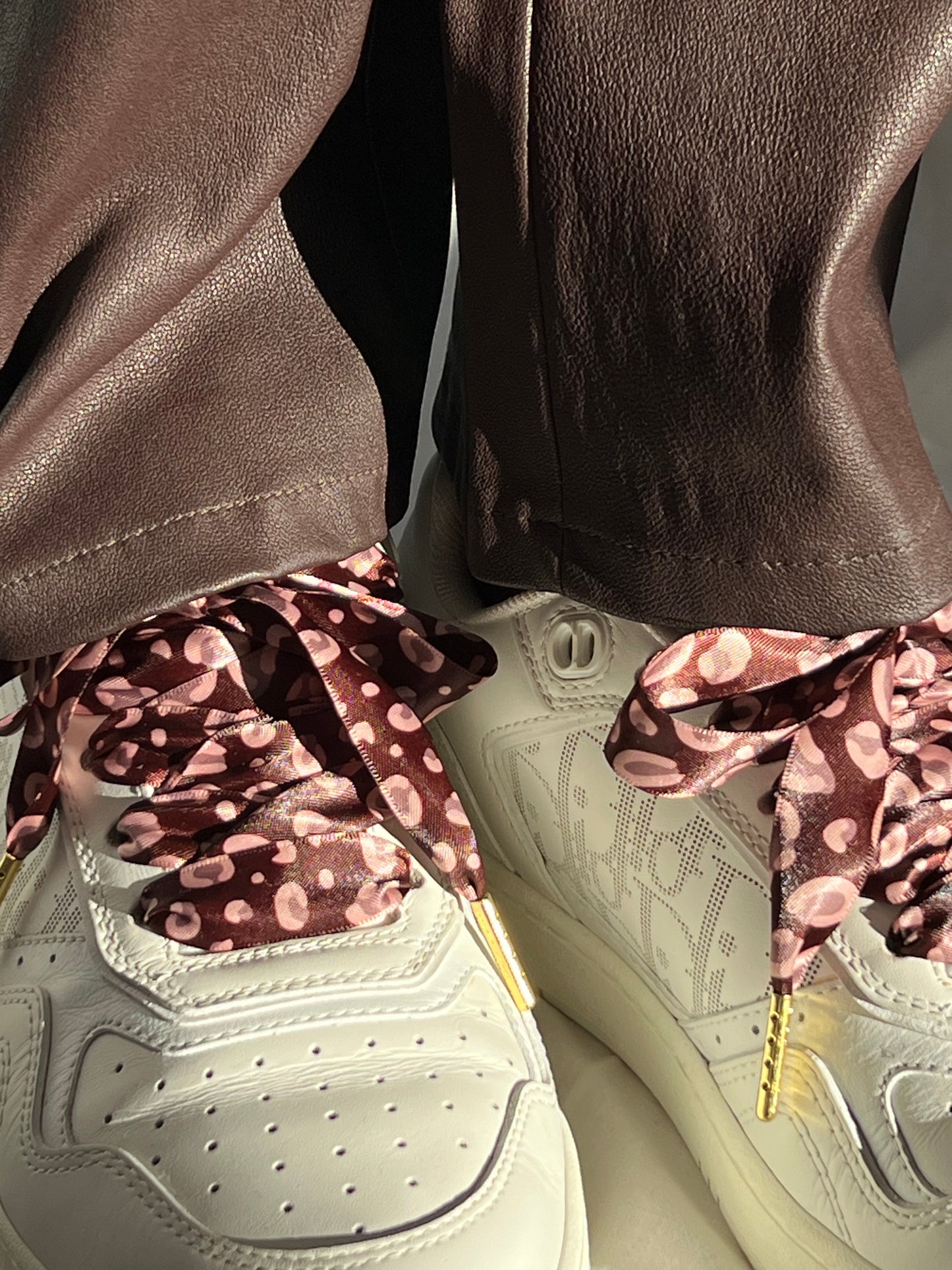 Silk Mauve Leopard Shoelaces