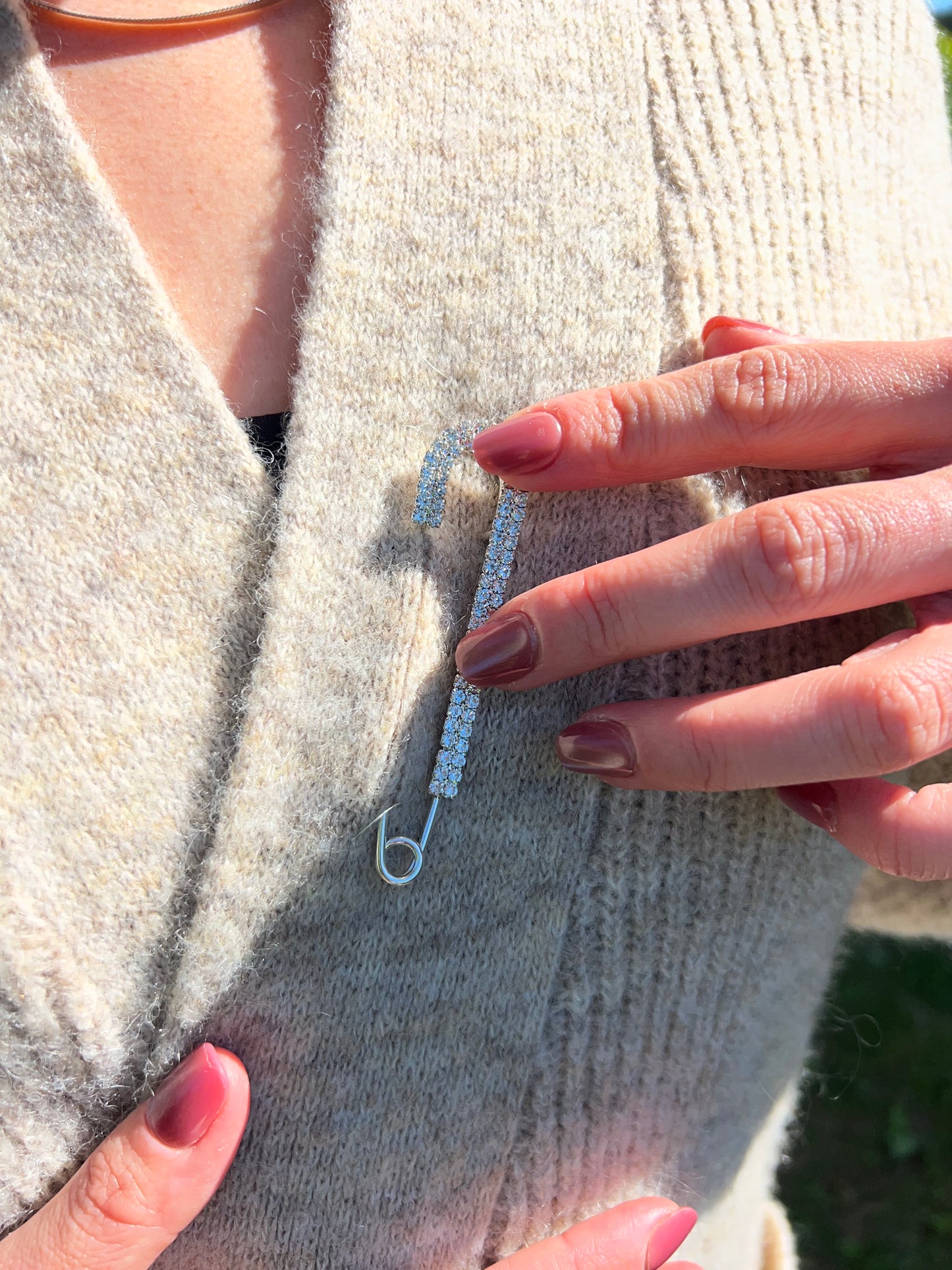 Crystal Fashion Safety Pin Gold