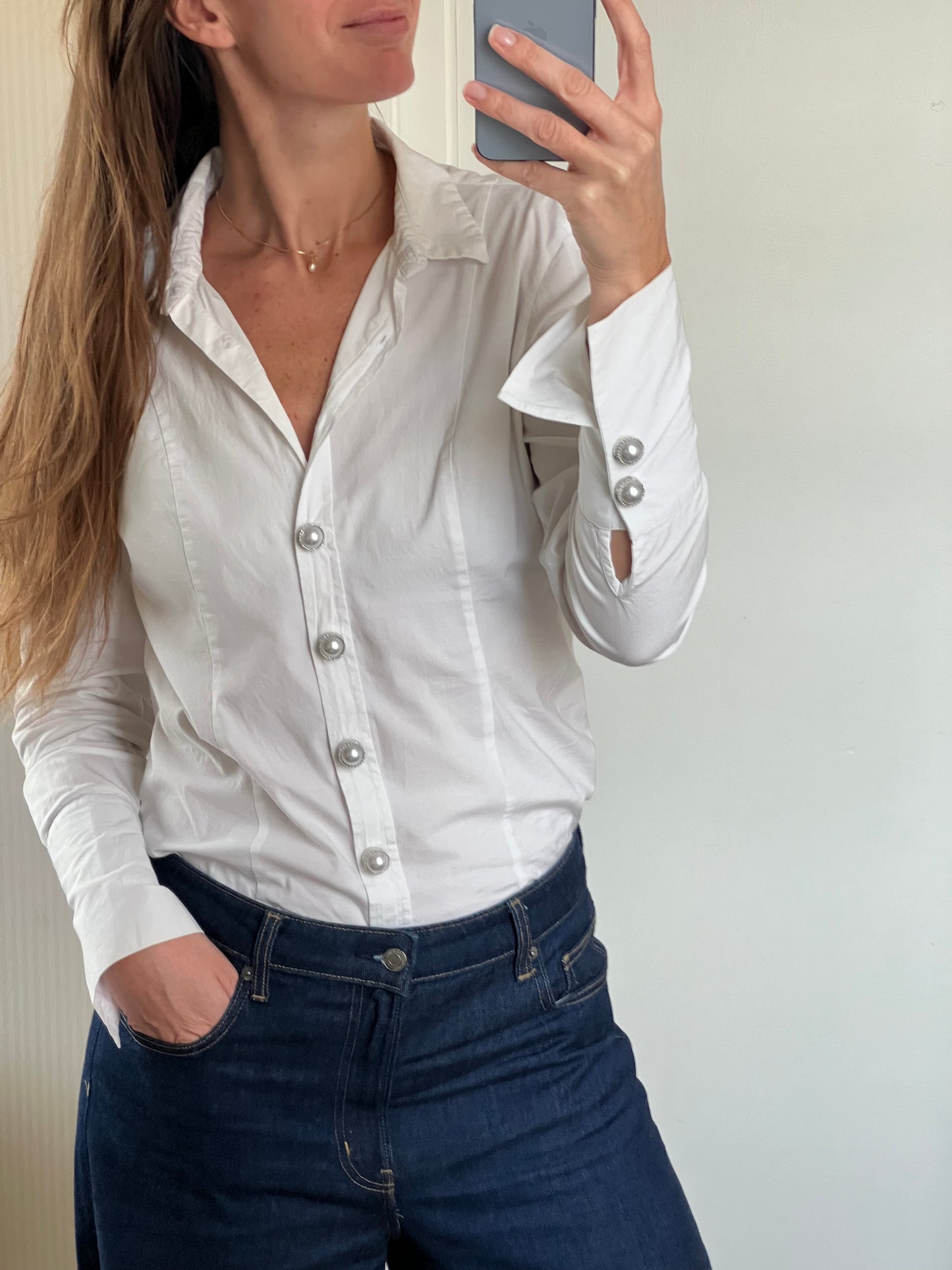 Anna – Pearl Button Charm Silver