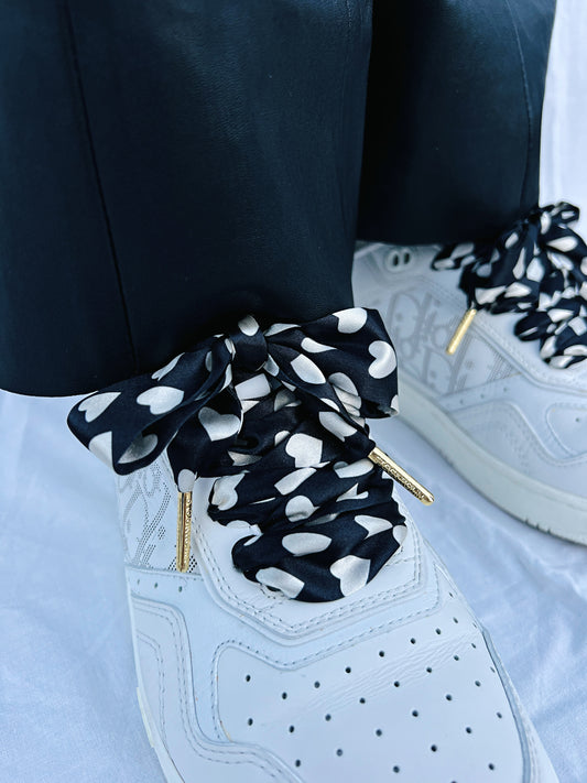 Black Heart Scarf Shoelaces
