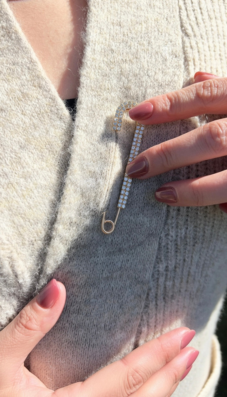 Crystal Fashion Safety Pin Gold