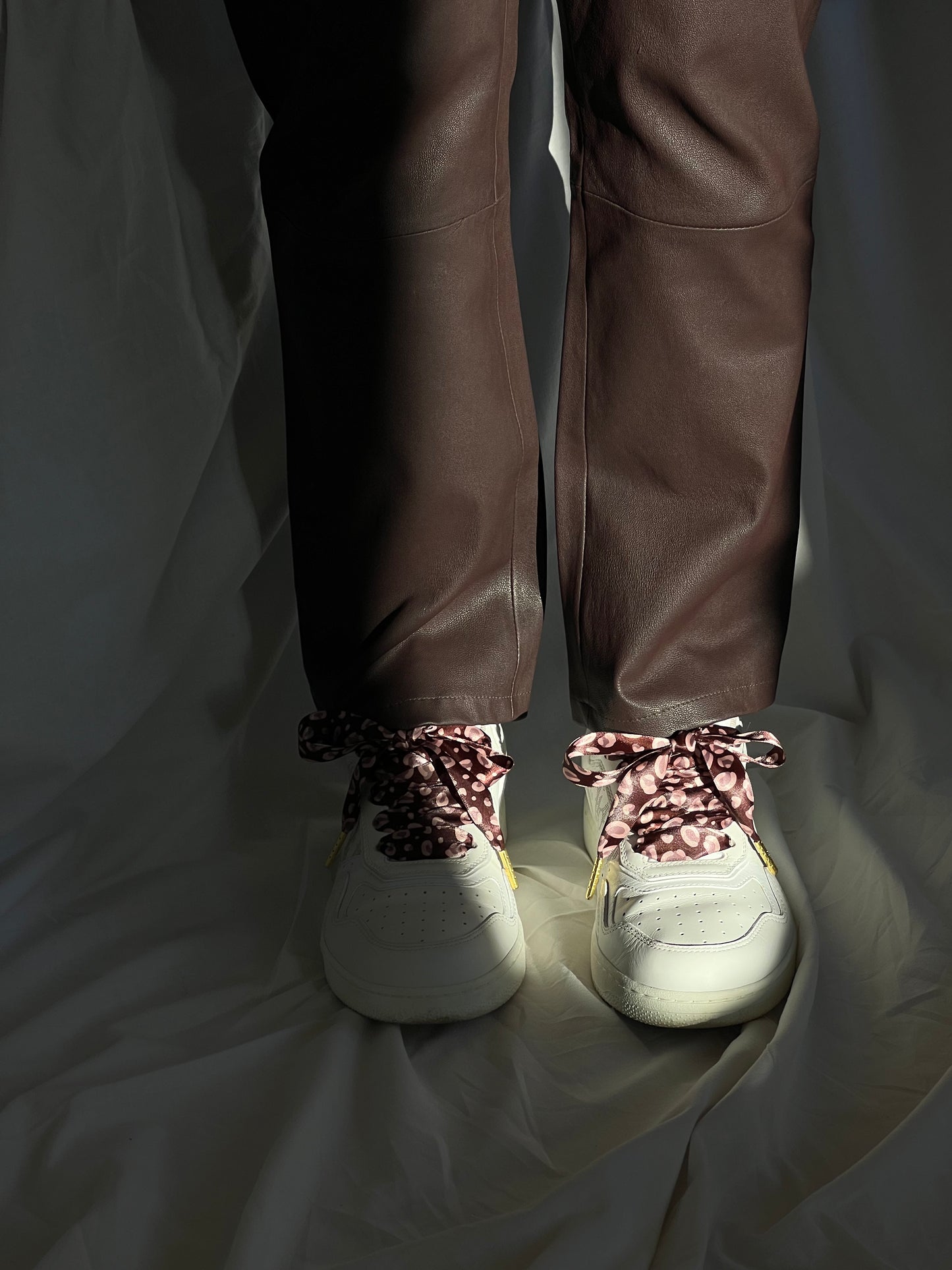 Silk Mauve Leopard Shoelaces