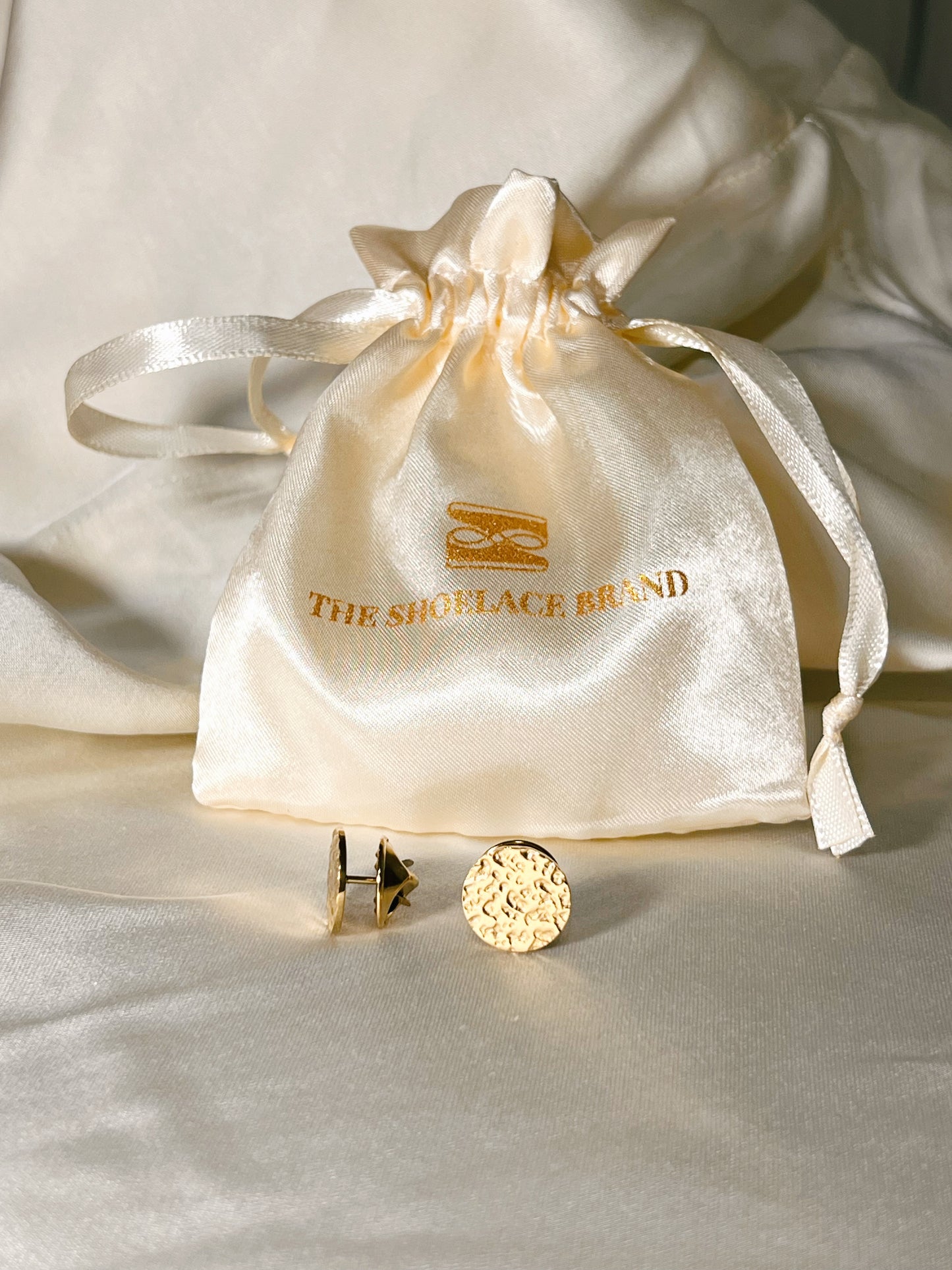 Gold Textured Pin – Button Base