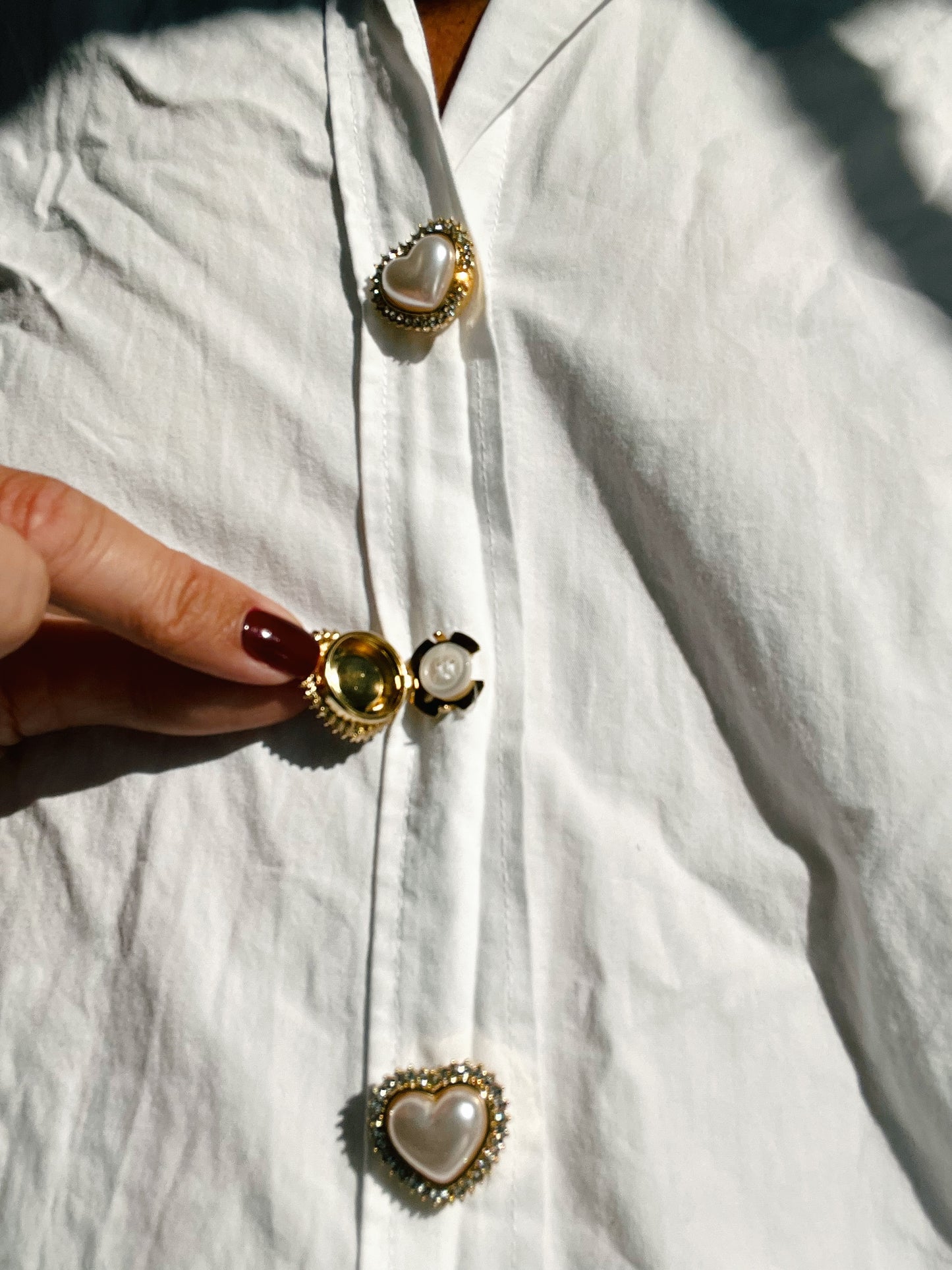 Kickan – Pearl Heart Button Charm Gold