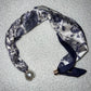Magnetic Scarf Blue Floral