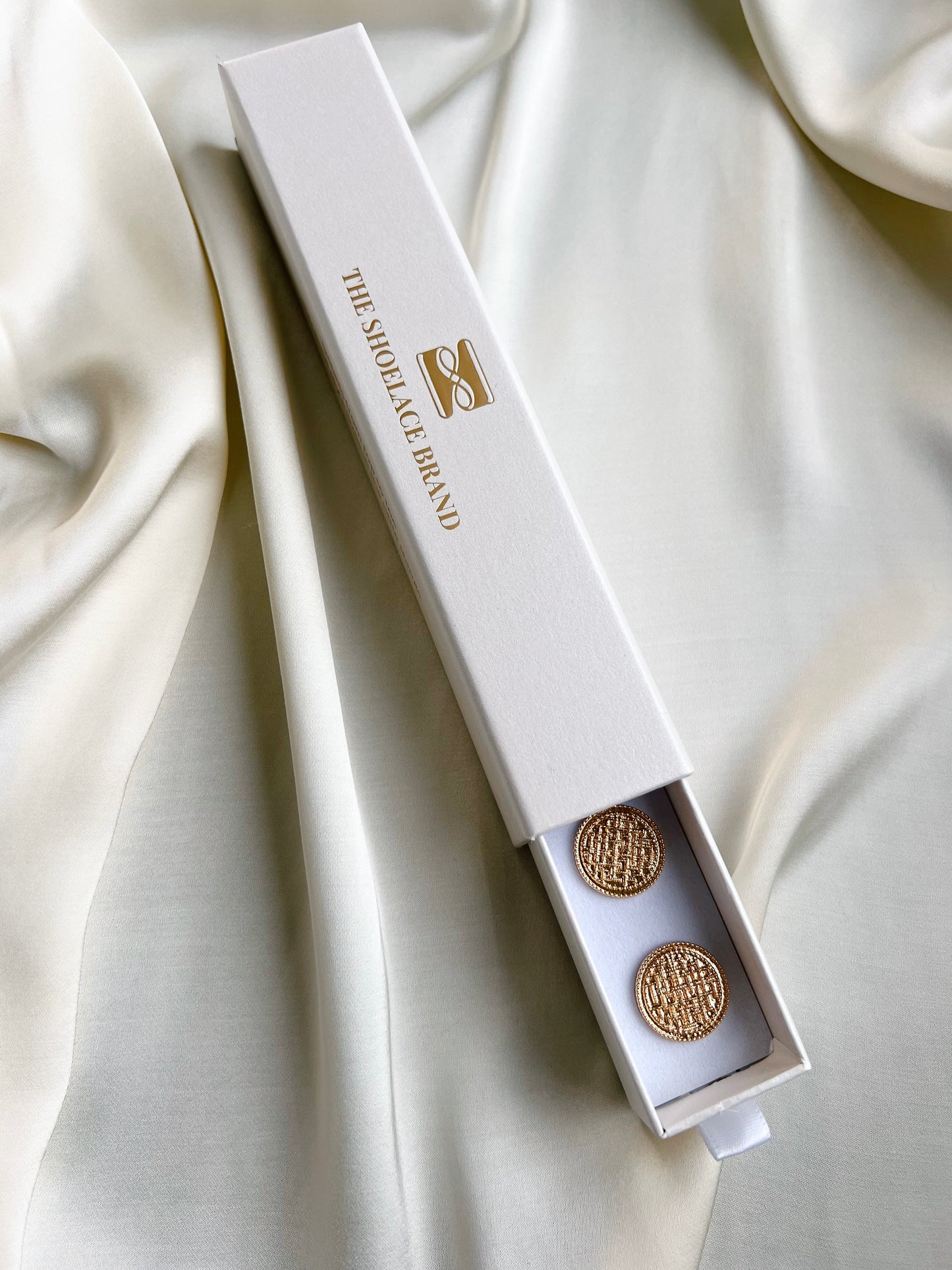 Moa – Textured Button Charm Gold