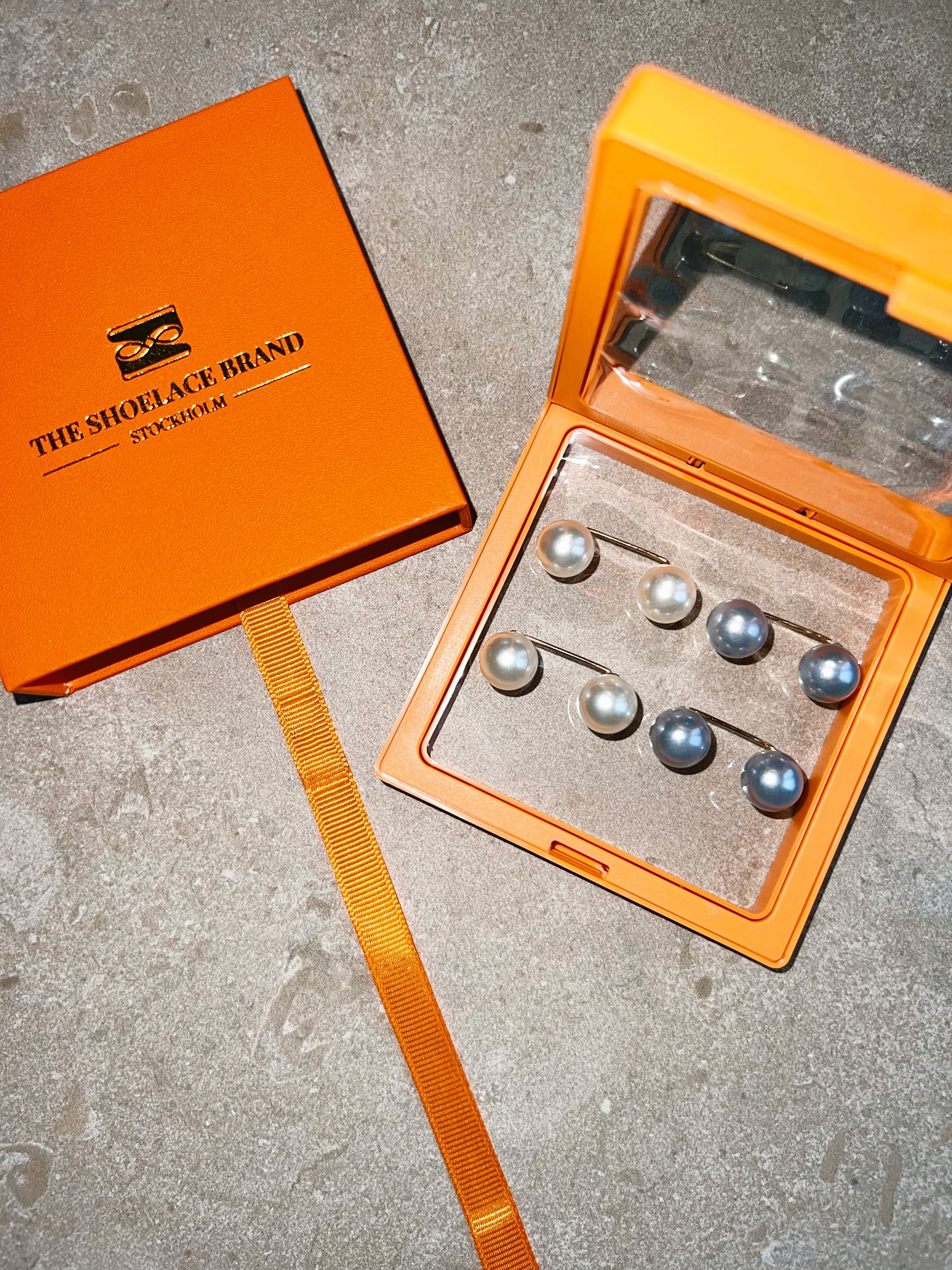 Pearl Styling Hooks 4-Pack The Shoelace Brand