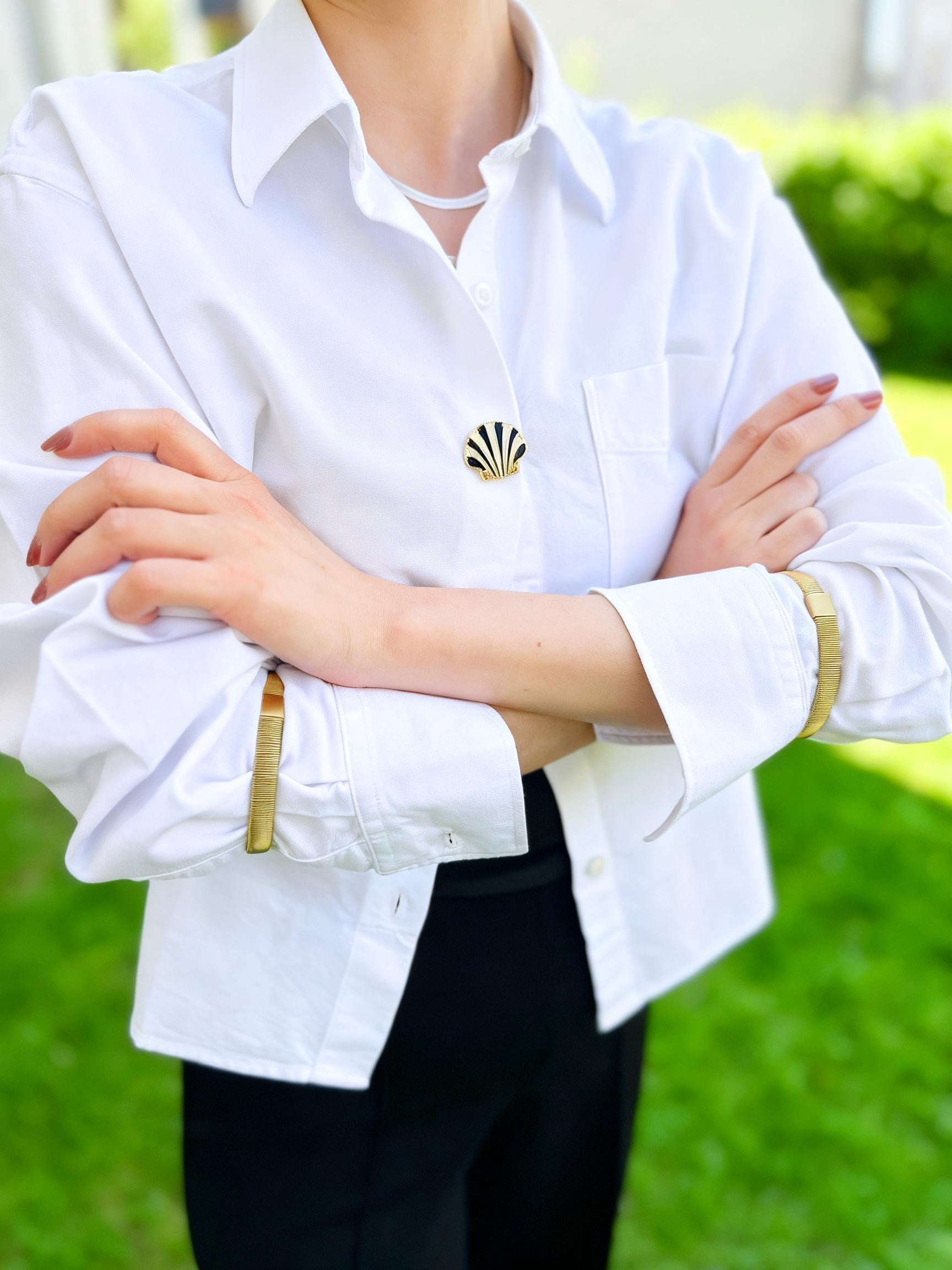 Shirt Sleeve Holder Gold elastic The Shoelace Brand fashion