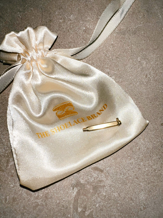 Shoe Charm Pin Gold The Shoelace Brand