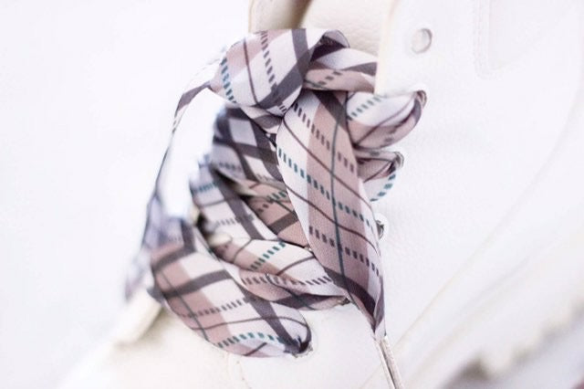 Checkered silk shoelaces - The Shoelace Brand